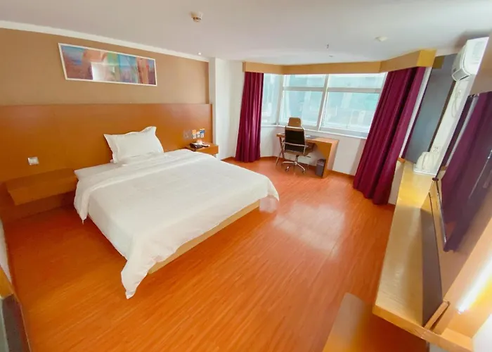 Superior Queen Room